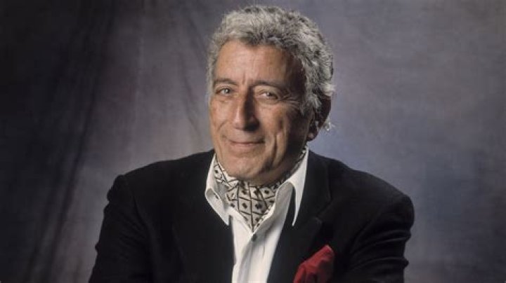 12 Iconic People Tony Had Duets With
