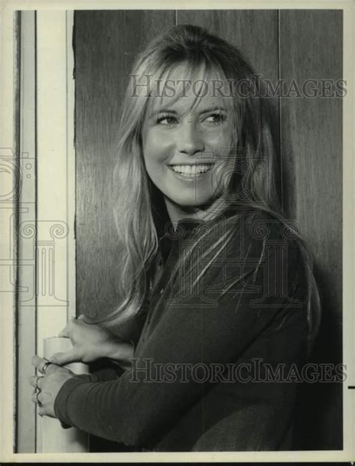 1972 Press Photo Leslie Charleson Actress Princess And Pig Television