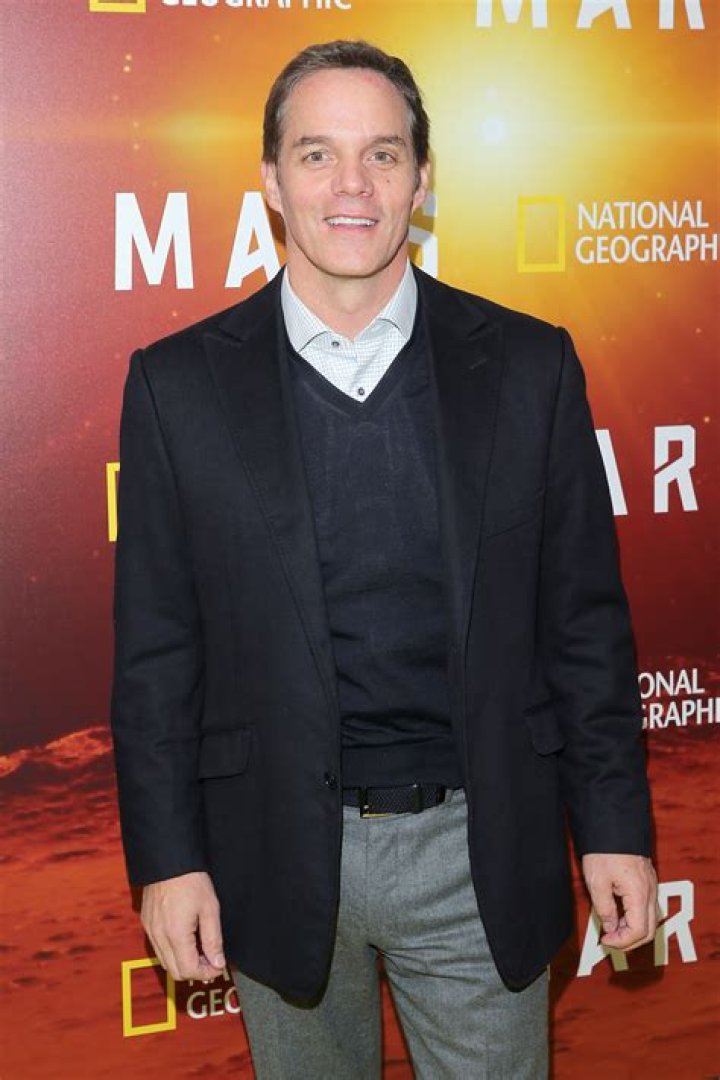 About Bill Hemmer American Profile