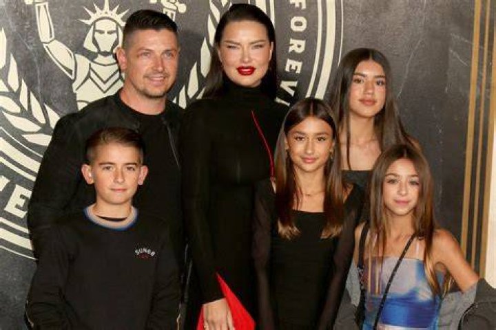 Adriana Lima Bio, family, net worth