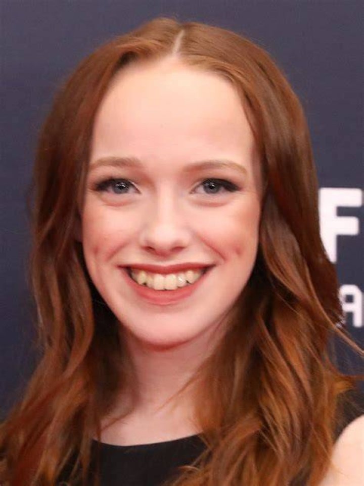 Amybeth McNulty Actress