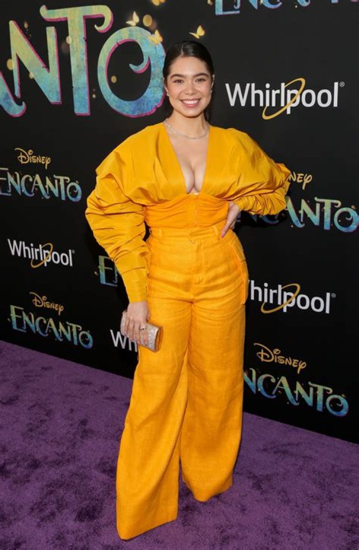 Auli'i Cravalho's Height: From Screen To Stage