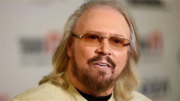 Barry Gibb Biography Facts, Childhood, Family Life & Achievements
