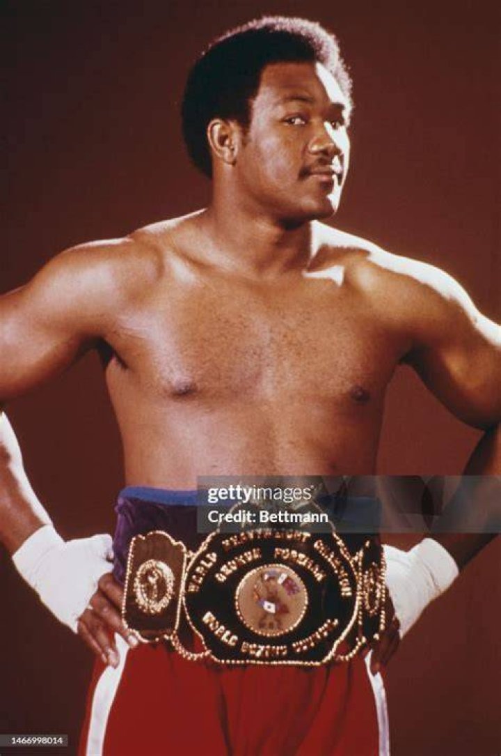 Boxing Heavyweights / Champion Foreman L E’s Stories