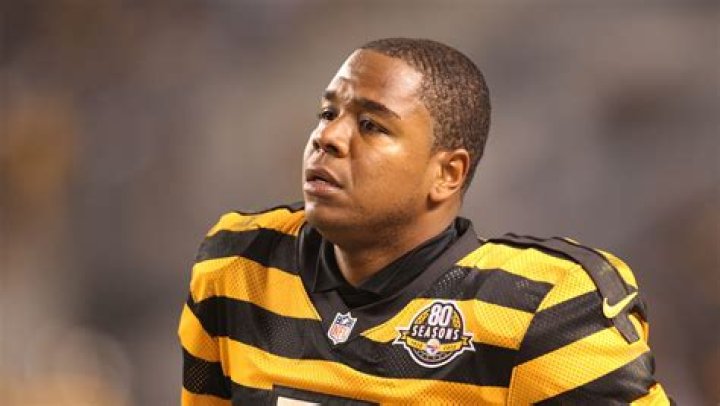 Byron Leftwich struggles through debut as Steelers starter