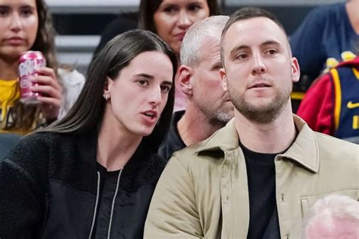 Caitlin Clark Girlfriend Dating Timeline Brother Blake & Colin