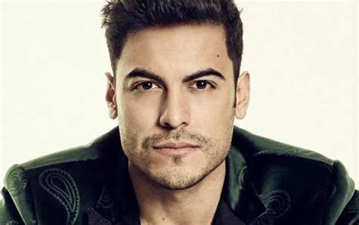 Carlos Rivera la Noche Más Importante de la Música Latina no podría