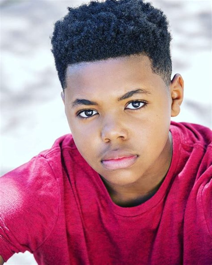 Cedric Joe AdoroCinema