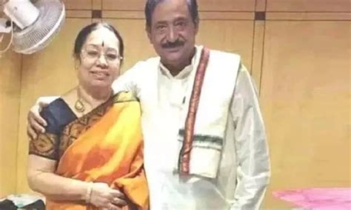 Chandra Mohan & His Wife First Interview Anchor Roshan Actress