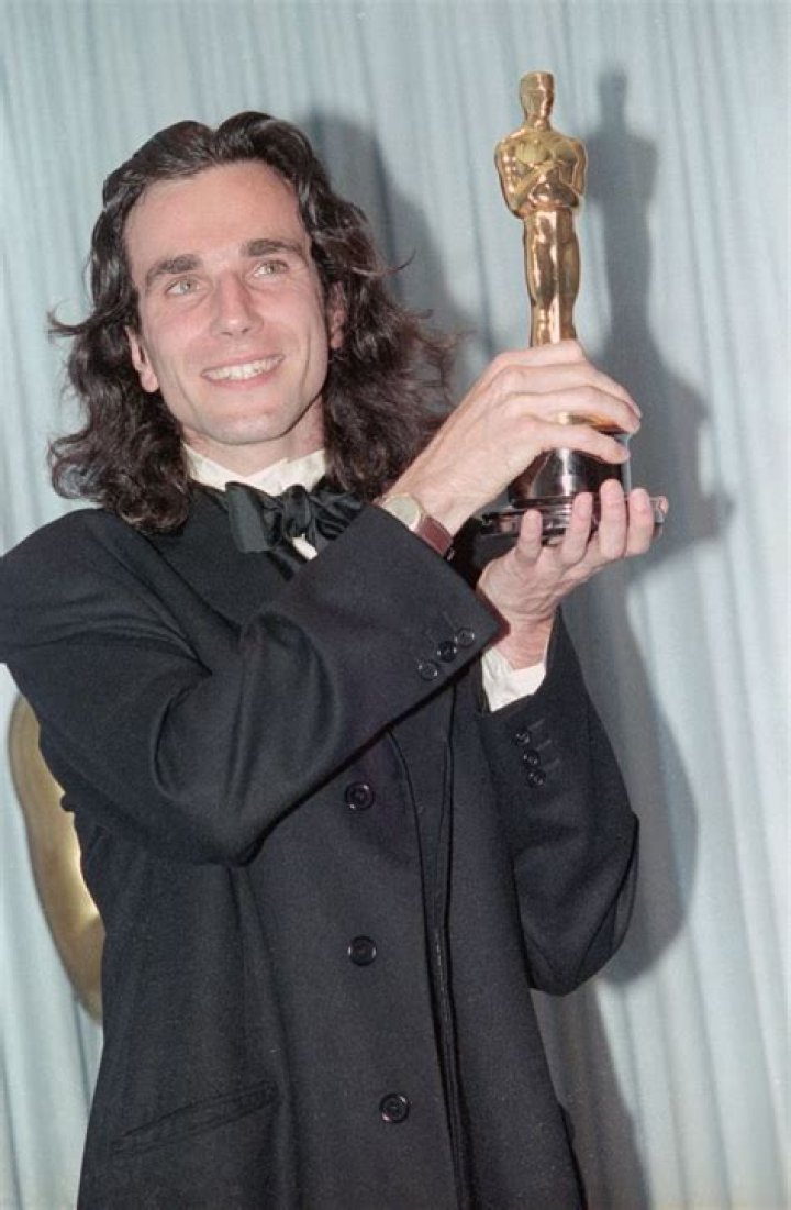 Daniel Day Lewis surprises fans with new appearance four years after