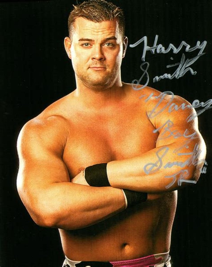 Davey boy Smith(Left), Harry Smith(Right) Davey boy smith, Wwe