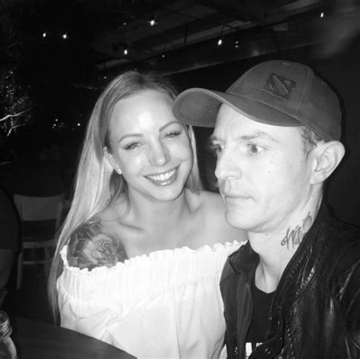 deadmau5&prime; ExWife Kelly Fedoni Shows Off New Fianc&eacute; Sully Erna and