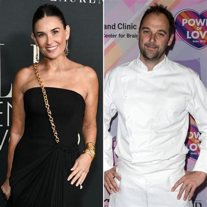 Demi Moore Dating Actress Single 'By Choice' After 3 Marriages