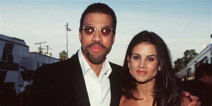 Diane Alexander Bio Who is Lionel Richie's ex Wife?