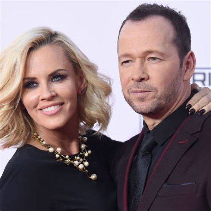 Donnie Wahlberg denies marriage to Jenny McCarthy is on the rocks