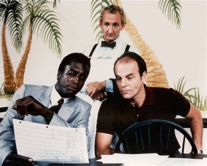 Elias Taylor (Michael Wright), Willie (Robert Englund) & Ham Tyler