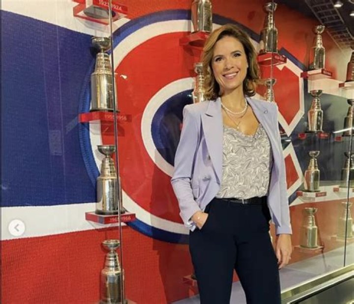 Elizabeth Rancourt à l'animation de matchs de la LNH à TVA Sports TVA