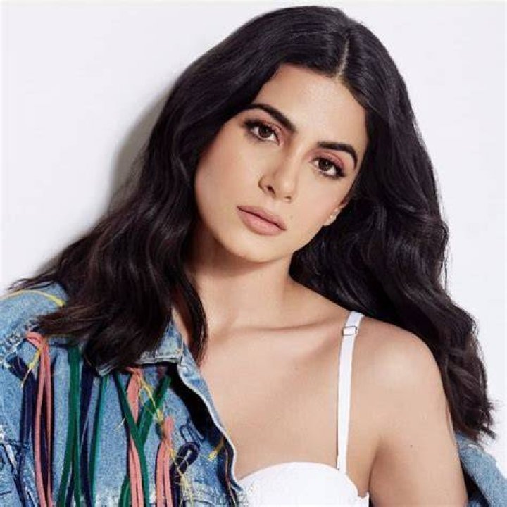 Emeraude Toubia Height, Age, Ethnicity, Boyfriend, Net Worth, Nationality