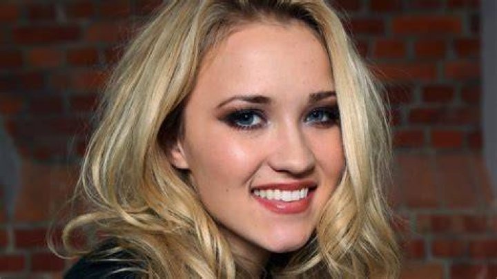 Emily Osment Biography, Age, Height, Boyfriend mrDustBin