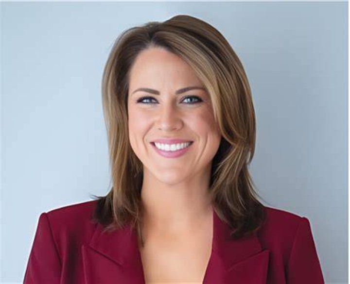 Erin Perrine Biography, Wiki, Age, Height, Husband, Net Worth