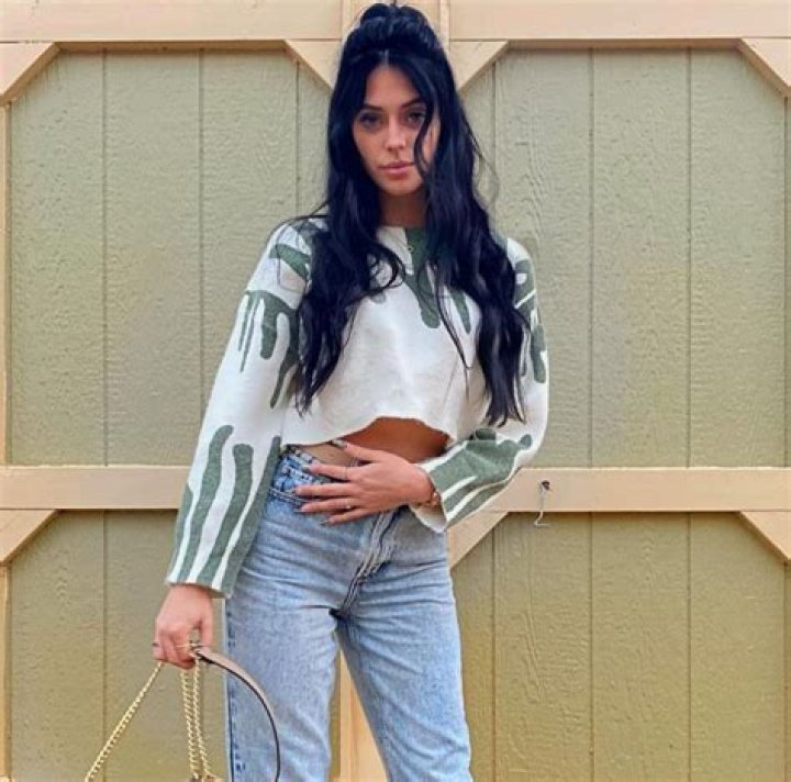 Explosive Camila Ara Leaks: Uncover The Truth Behind The Controversy