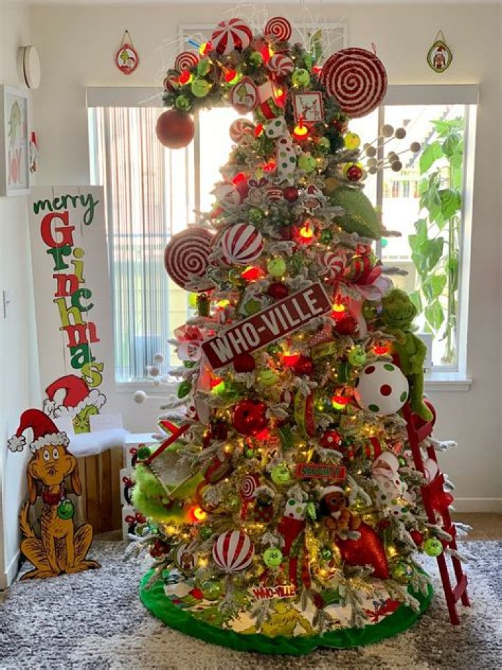 Grinch Christmas Tree (with Grinch Tree Topper) Southern Crush at Home