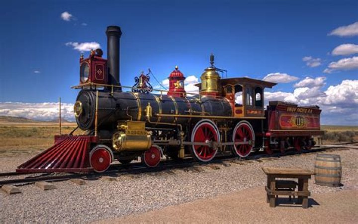 How Old Are The Tren Twins?