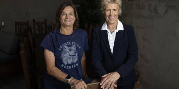 Is Diana Nyad Married? Who is Diana Nyad Married? ENGLISH TALENT