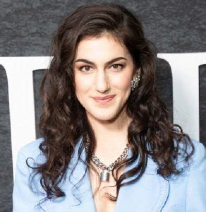 Is Lilli Kay A Transgender Woman? Exploring The Facts And Rumors