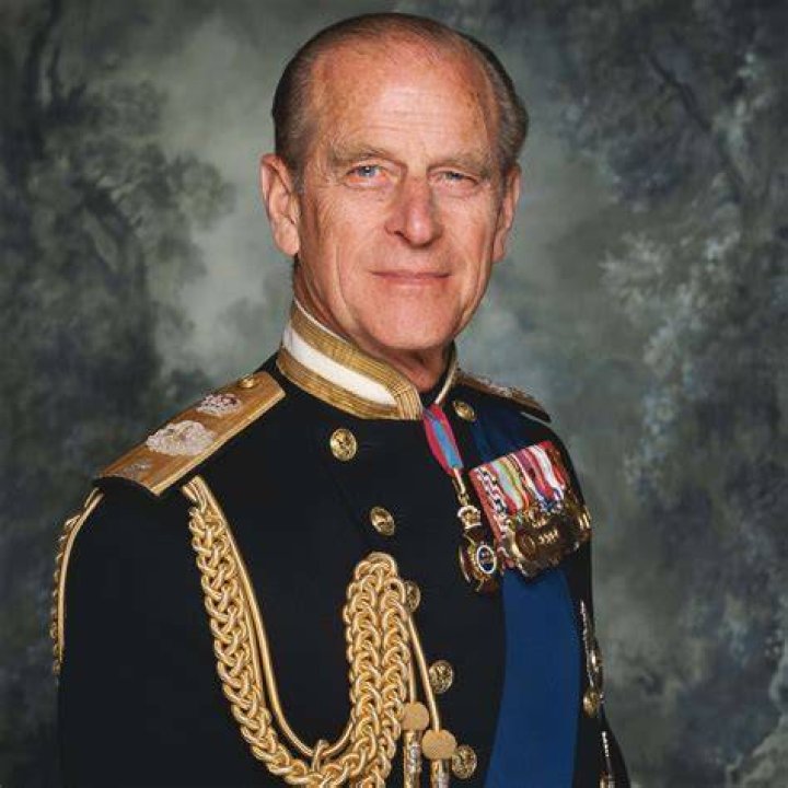Is Philip From "A Little Big Town" Married? Unraveling The Relationship Status