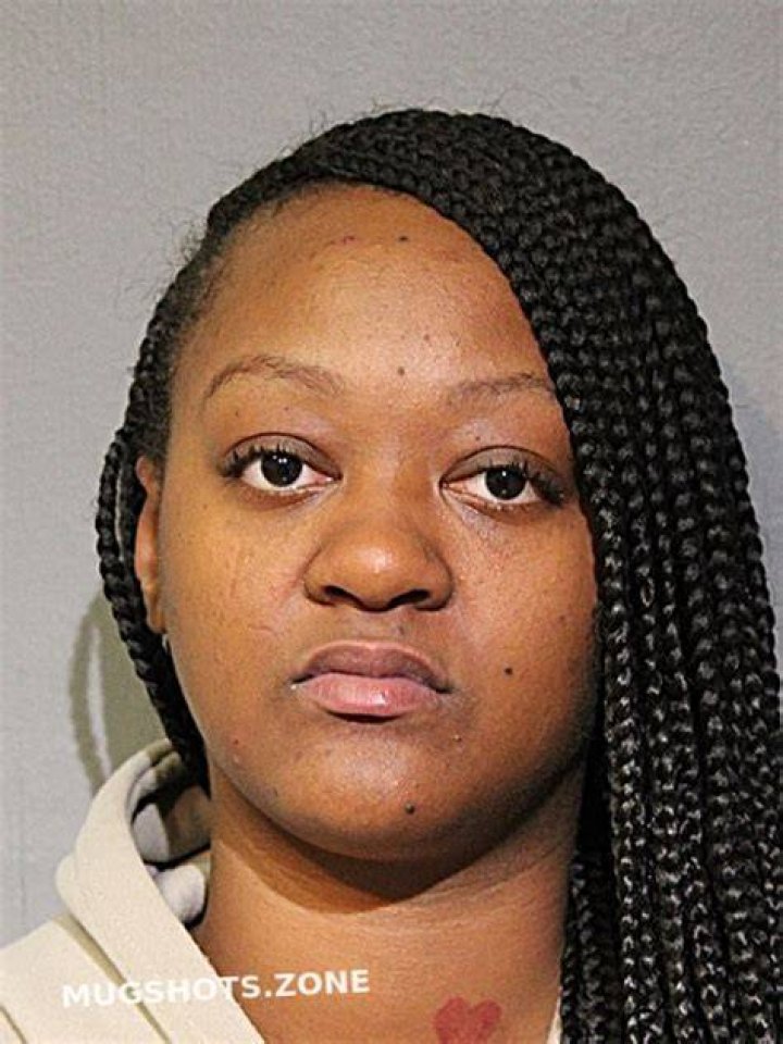 JADA M JEFFERSONBEY 11/26/2022 Chicago Mugshots Zone