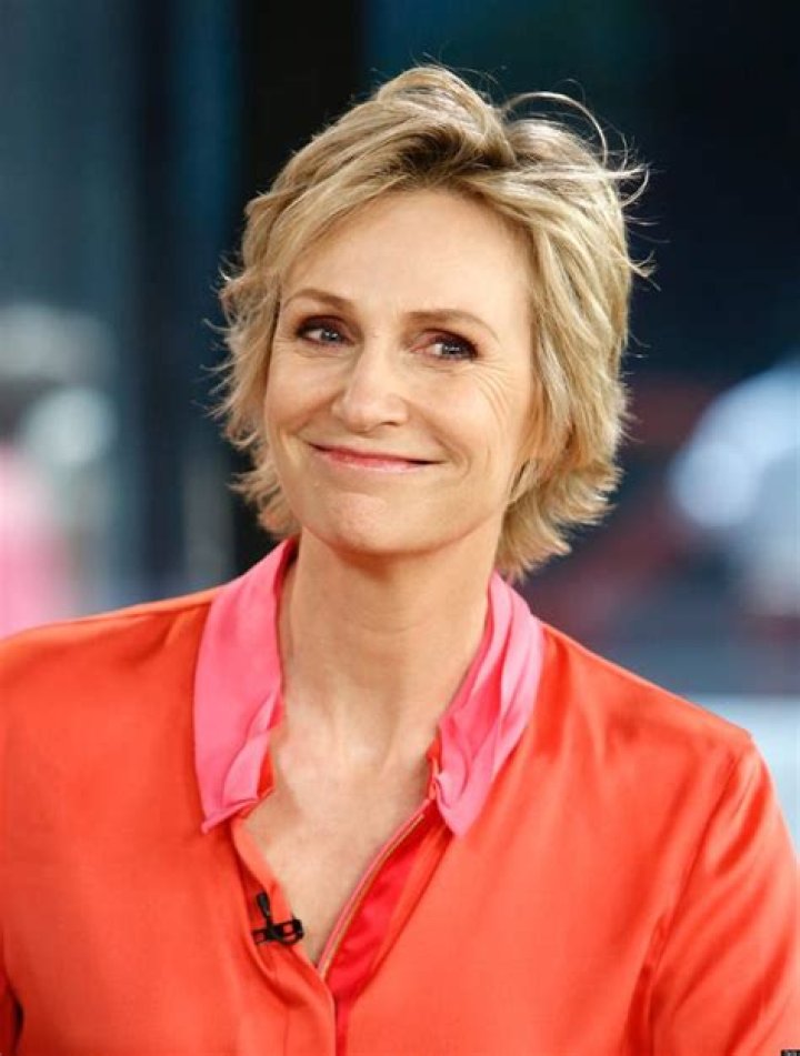 Jane Lynch 'So Grateful' for Partner Jennifer Cheyne
