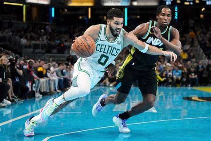 Jayson Tatum 'I didn't even belong' in photo with Celtics legends at
