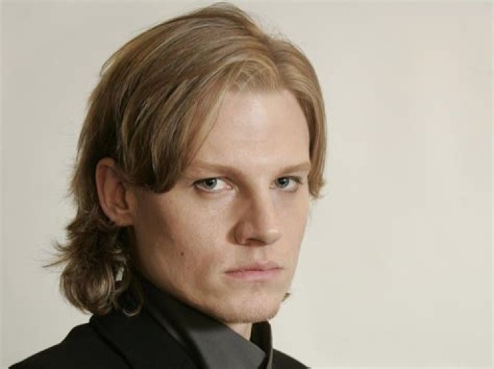 Jeffrey Carlson death Actor who played groundbreaking trans character