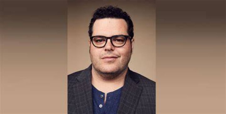 Josh Gad D23