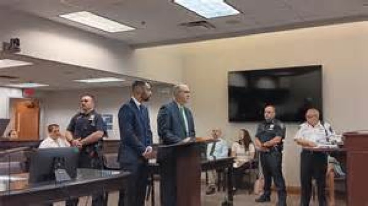 Jury turns down plea of insanity in triple killing