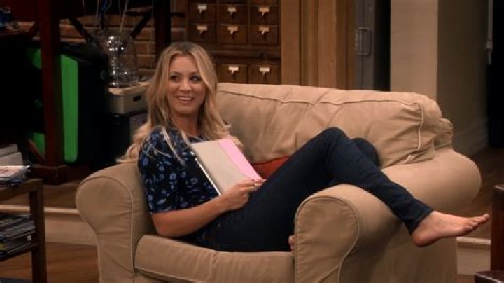 Kaley Cuocos Feet And Legs 23 Sexiest Celebrity Legs And Feet Free