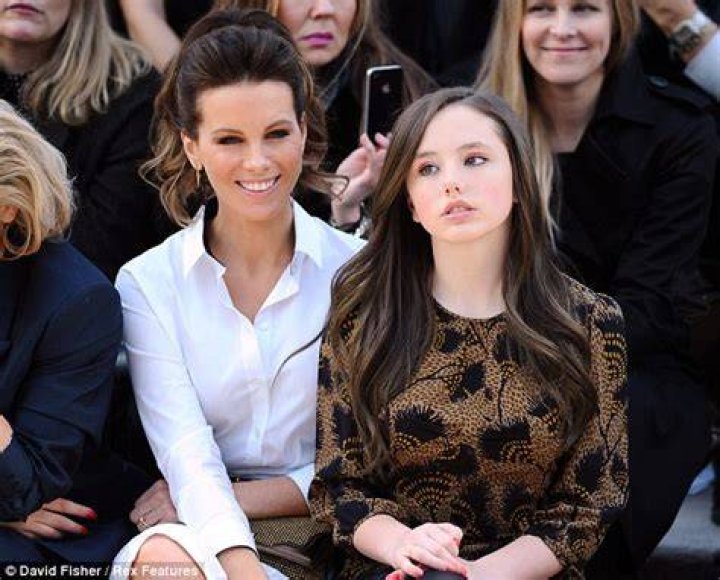 Kate Beckinsale passes on her style as she takes daughter to Burberry