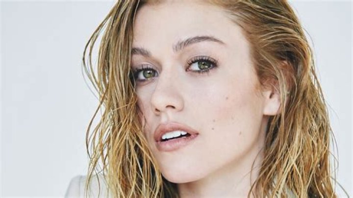 Katherine McNamara tmrw Magazine January 2019 • CelebMafia