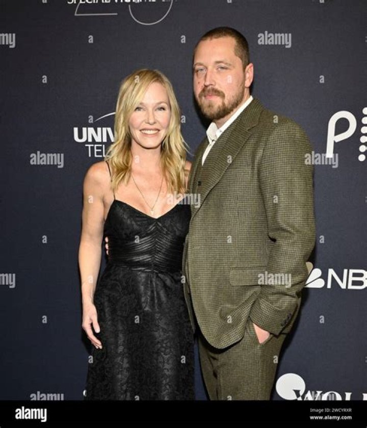 Kelli Giddish Husband Who is Beau Richards? ABTC