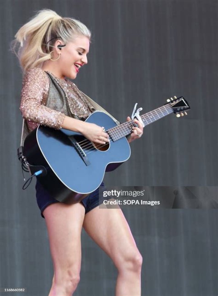Kelsea Ballerini