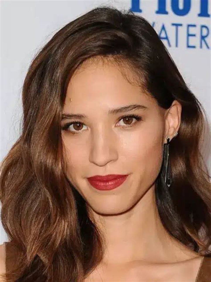 Kelsey Asbille Net Worth Age, Height, Relationships, Movies & TV
