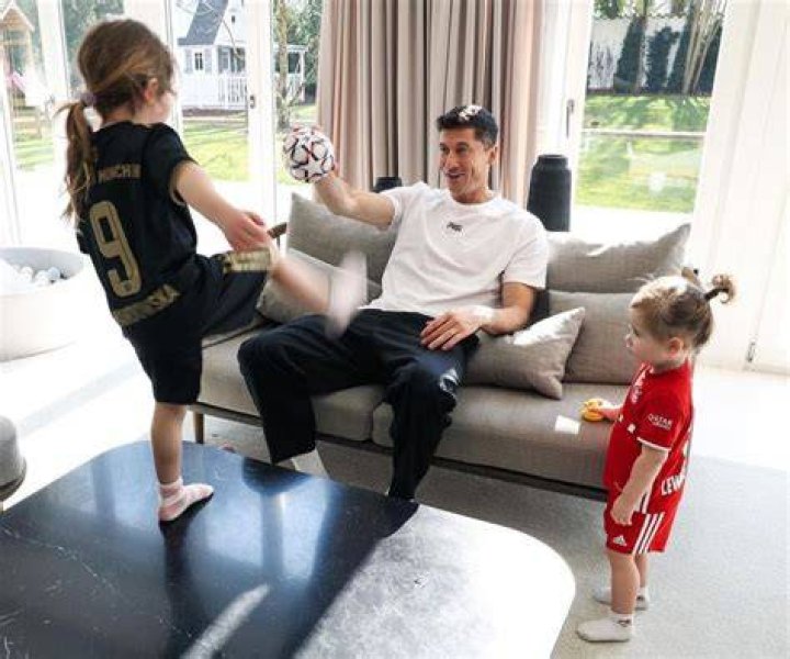 Lewandowski Family: Exploring The Polish Striker's Personal Life