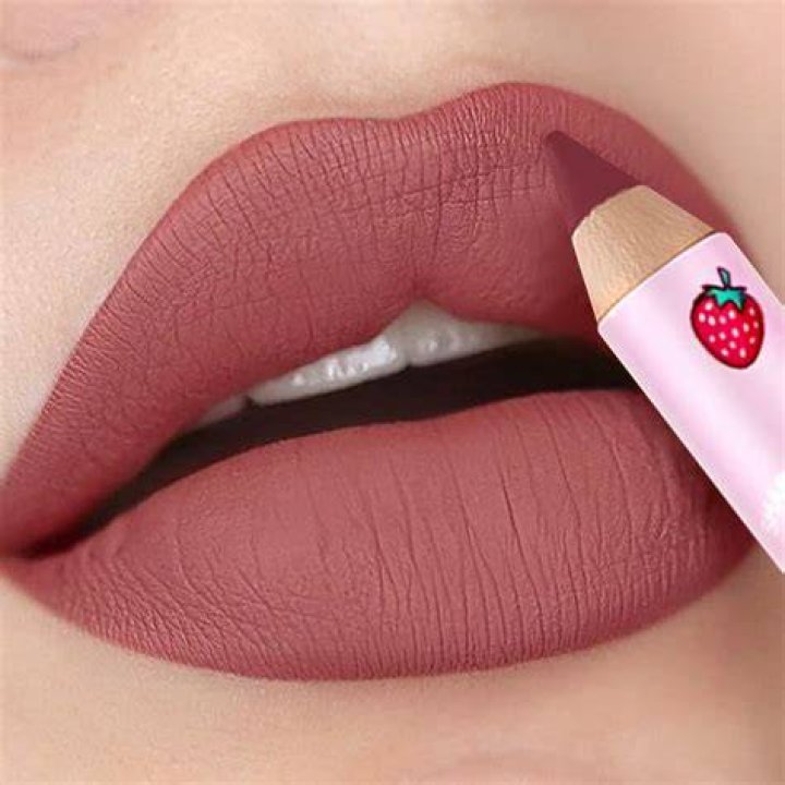 Lipstick That Stays Put