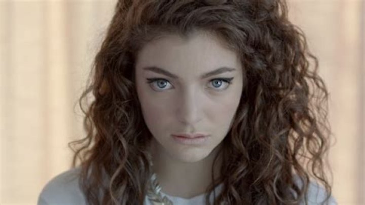 Lorde's Sexuality: Uncover The Truth Behind The Rumors