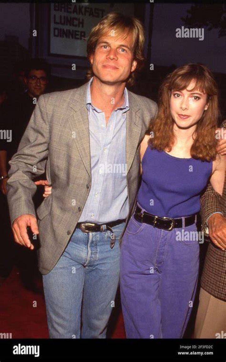 Louise Newbury, Bill Paxton's Wife 5 Fast Facts You Need to Know