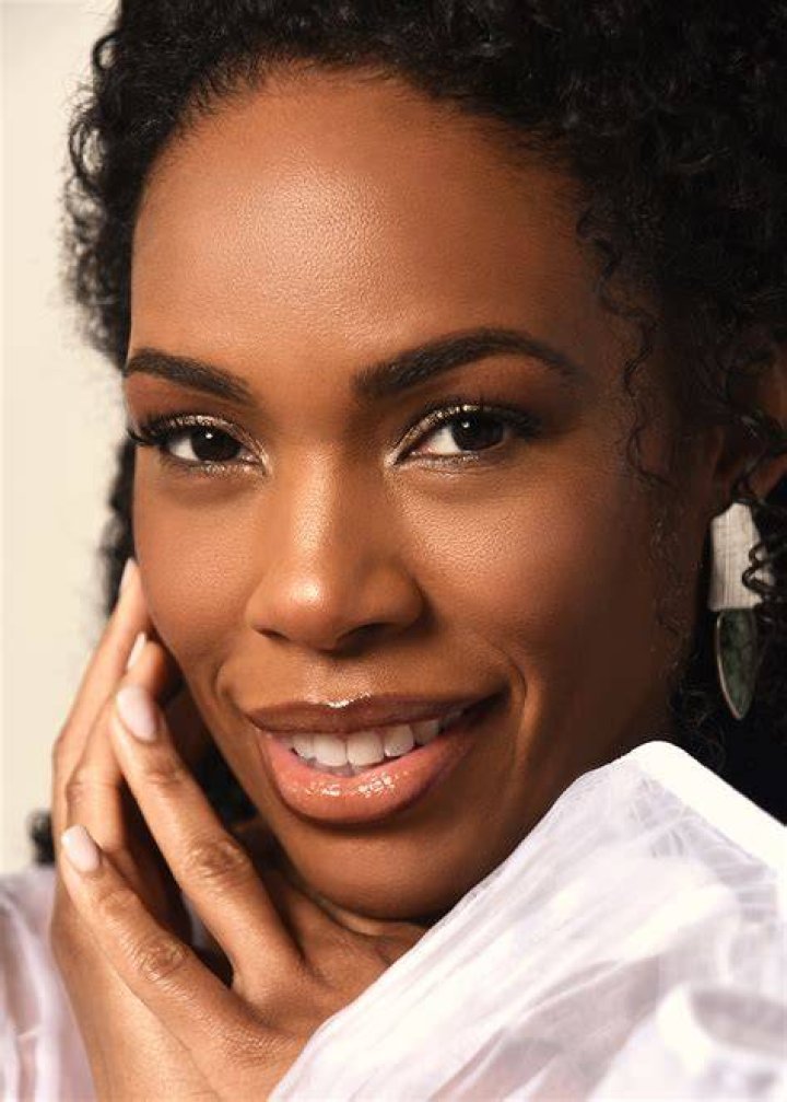 ‘Snowfall’ Interview Angela Lewis Talks Aunt Louie in Season 6 Complex