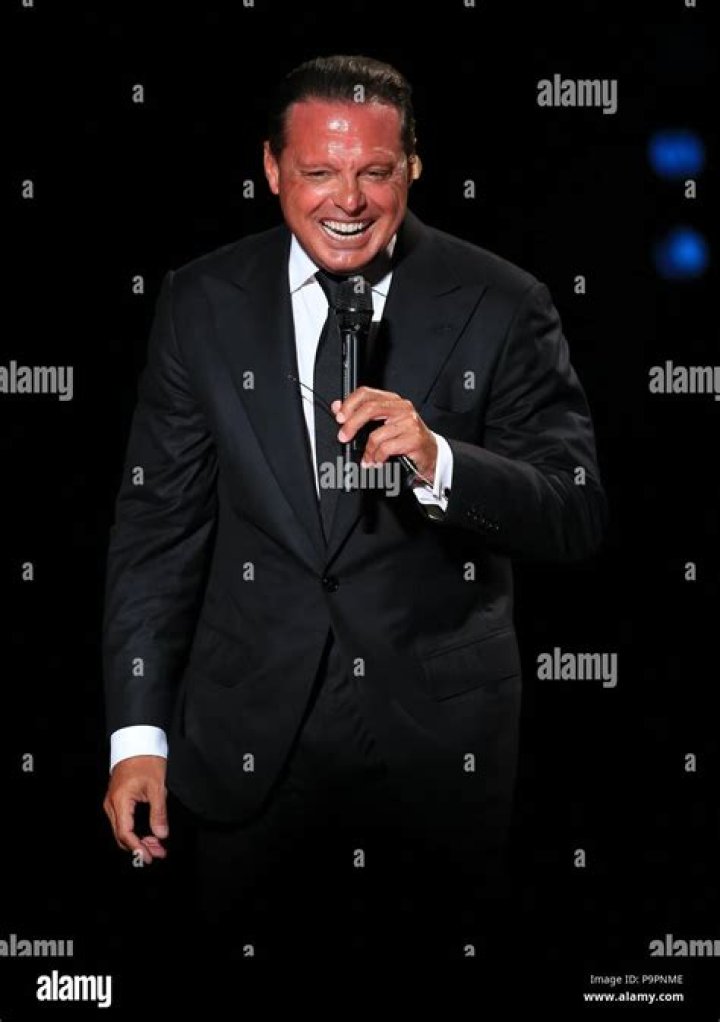 Luis Miguel's Kids & Their Relationship with Him through the Years