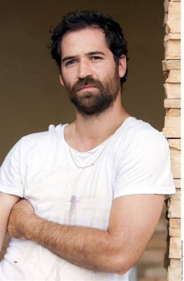 Manuel GarciaRulfo Movies List , Height, Age, Family, Net Worth