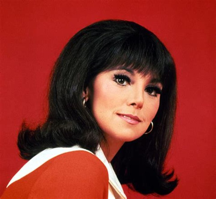 Marlo Thomas' Plastic Surgery Did The Actress Have Cosmetic Surgery